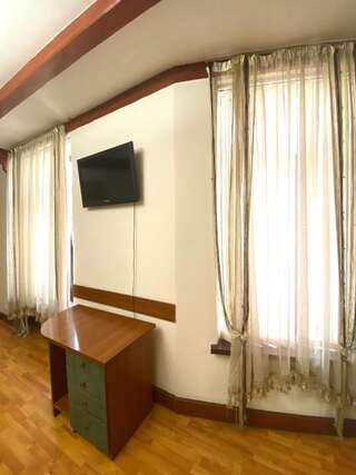 Апартаменты Apartment on Svobody 7 Львов Апартаменты с душем-67