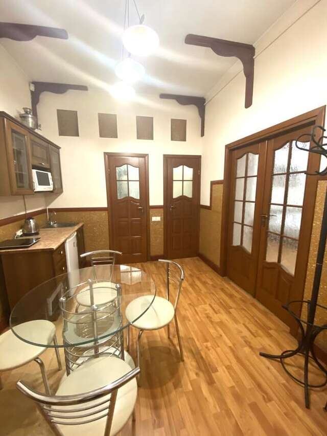 Апартаменты Apartment on Svobody 7 Львов-5