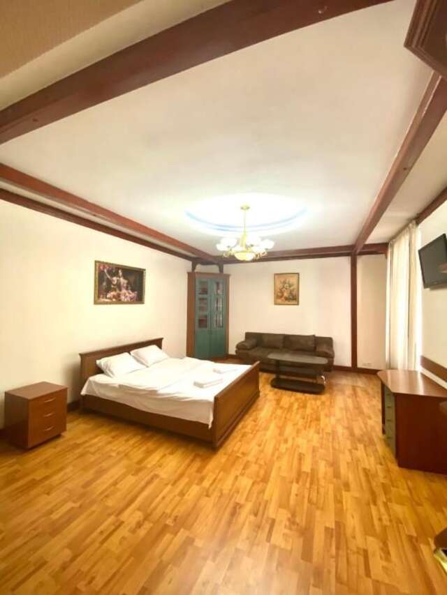 Апартаменты Apartment on Svobody 7 Львов-80